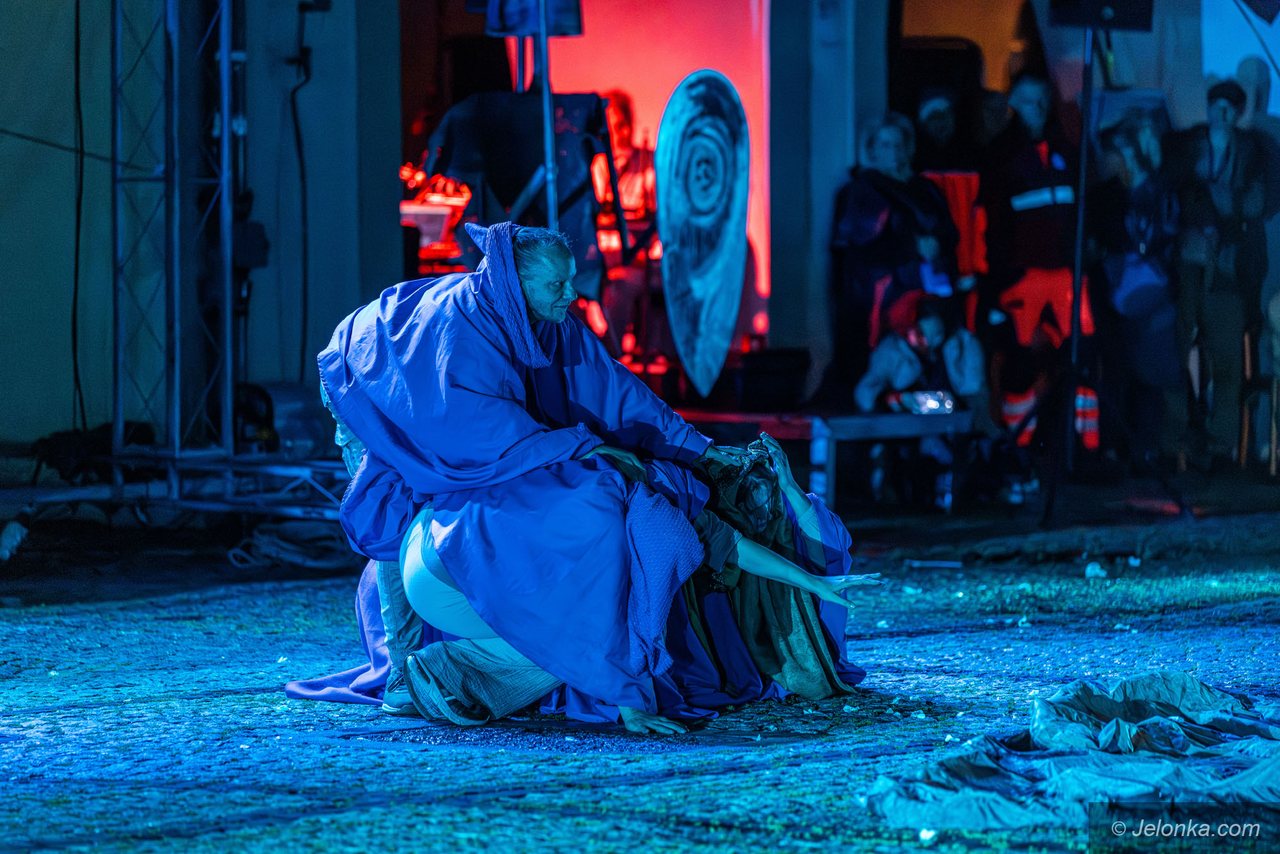 Teatry Uliczne – II dzień: Grupa Teatralna Poznań