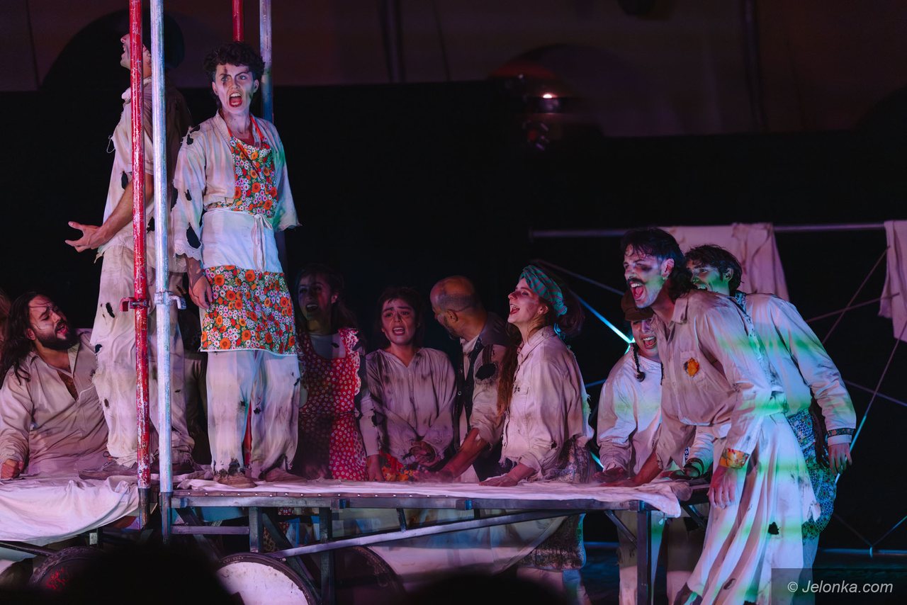 Teatry uliczne w Jeleniej Górze – dzień trzeci