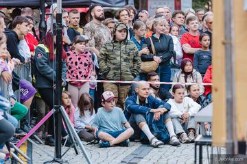 Teatry uliczne – 3 dzień – Teatr Due Mondi, Włochy