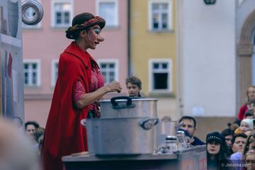 Teatry uliczne – 3 dzień – Teatr Due Mondi, Włochy