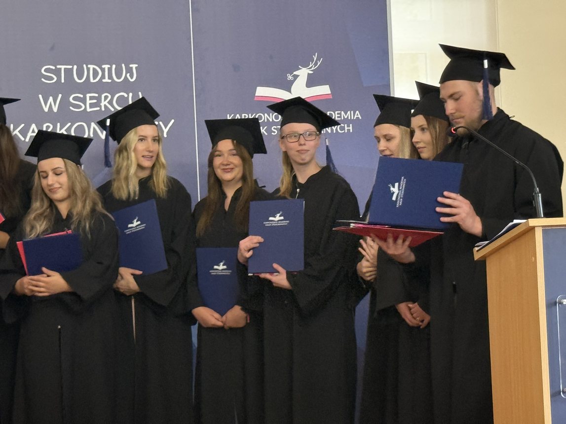 Pożegnanie studentów pełne wzruszeń