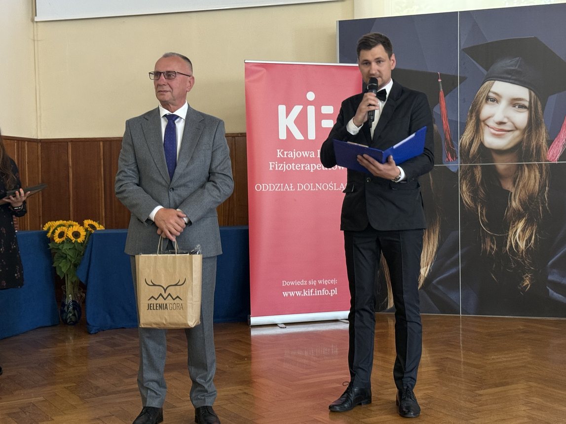 Pożegnanie studentów pełne wzruszeń
