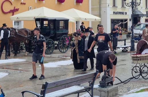Kręcą film na Placu Piastowskim
