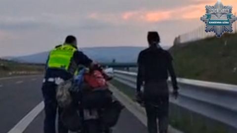 Motocyklistka z Włoch w opałach
