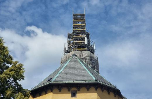 Dłuższy remont kościelnej wieży