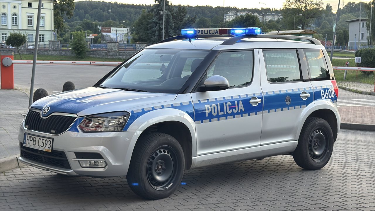 Pijany 16–latek (1,7 prom.) awanturował się w galerii