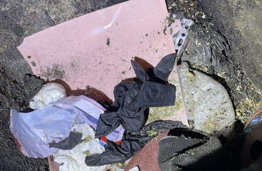 Mężczyzna zatrzymany przez jeleniogórskich policjantów – tymczasowo aresztowany za narkotyki, przemoc i kradzież z włamaniem