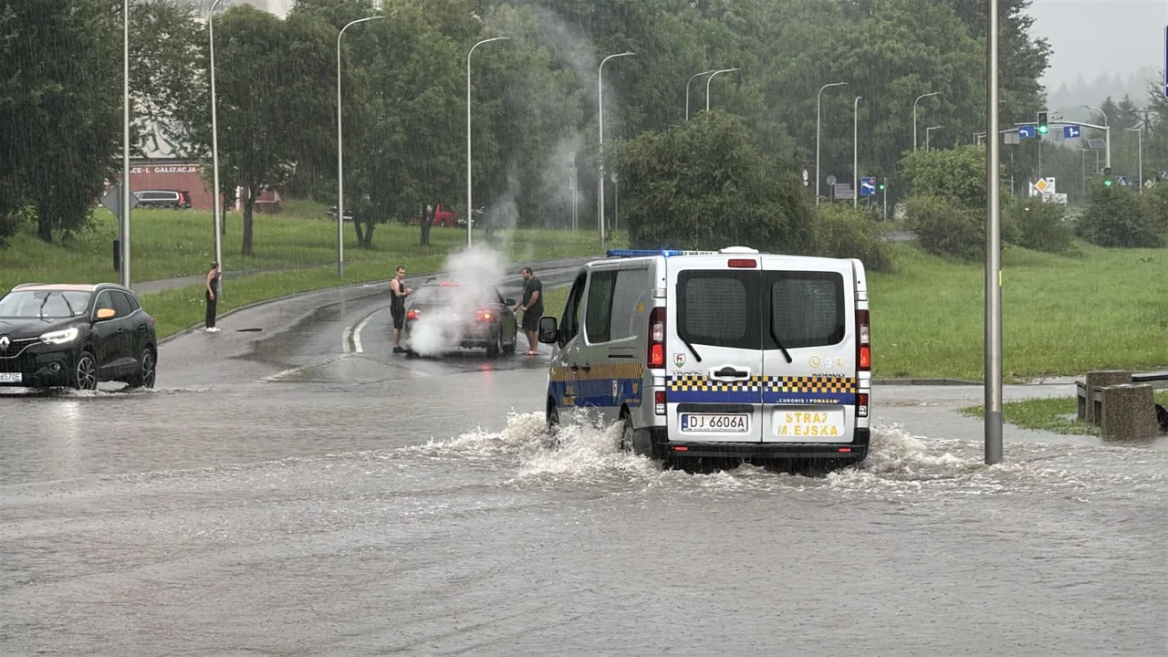 Ulewa sparaliżowała Jelenią Górę