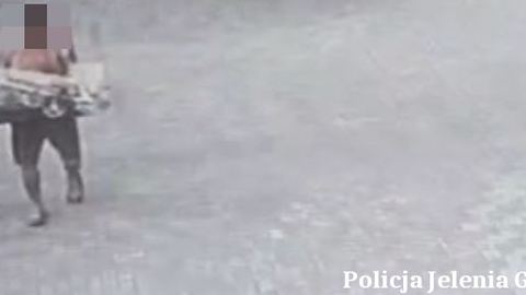 Ukradł kosiarkę spod sklepu. Wpadł podczas transakcji sprzedaży