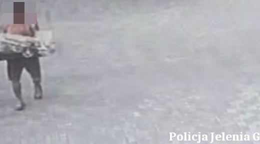 Ukradł kosiarkę spod sklepu. Wpadł podczas transakcji sprzedaży