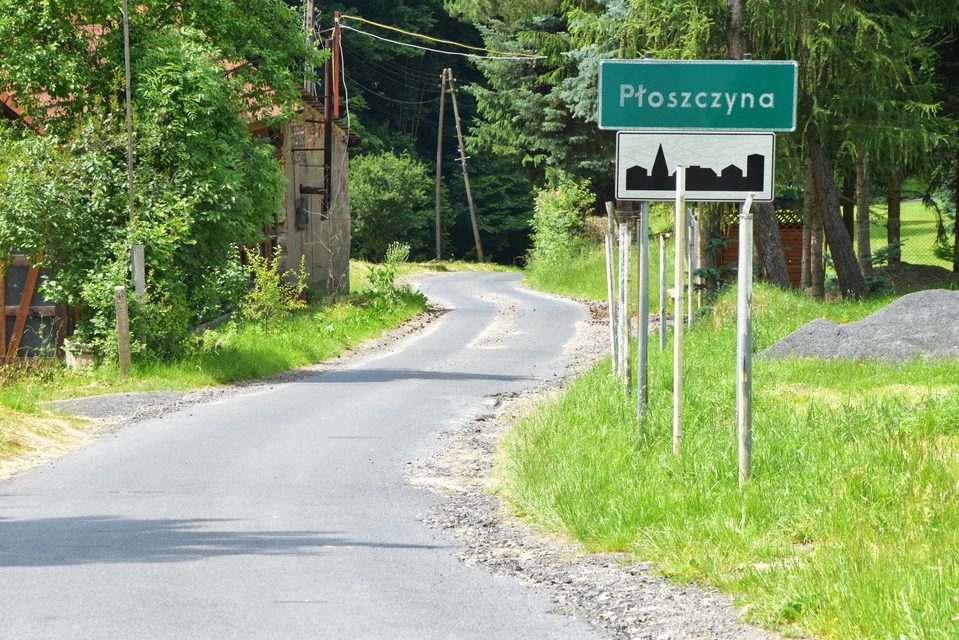 Podpisane umowy na remonty dróg powiatowych po powodzi