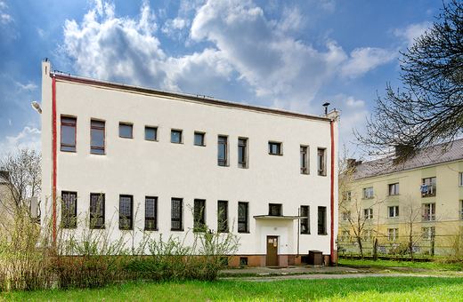 Budynek usługowy – jak inwestować z głową?