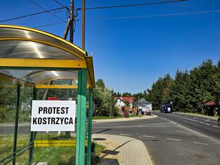 Protestowali bo ich zalewa