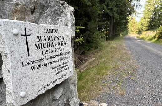 Leśniczy zginął przy szlaku w Górach Izerskich