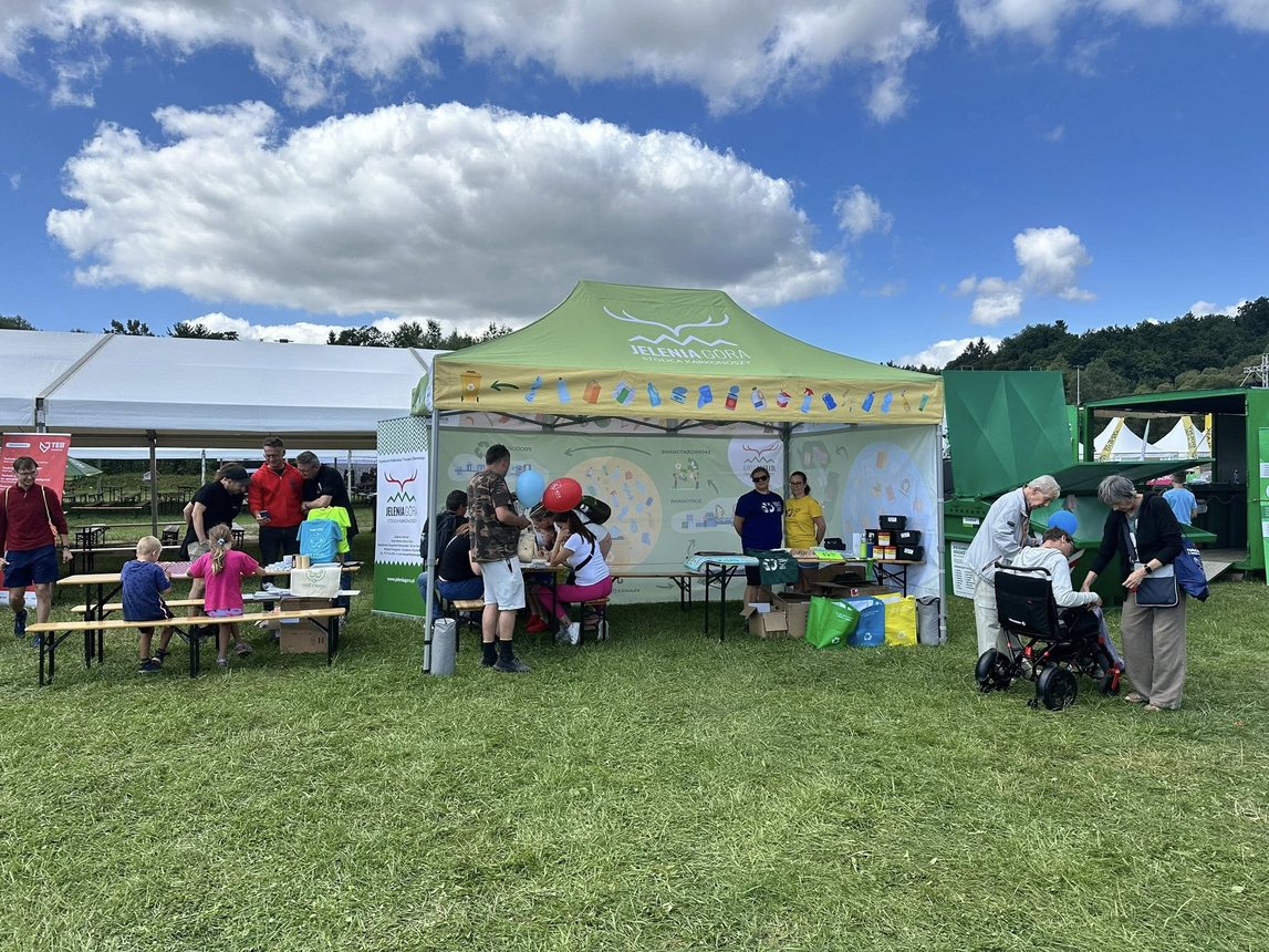 Piknik spółek miejskich na Błoniach