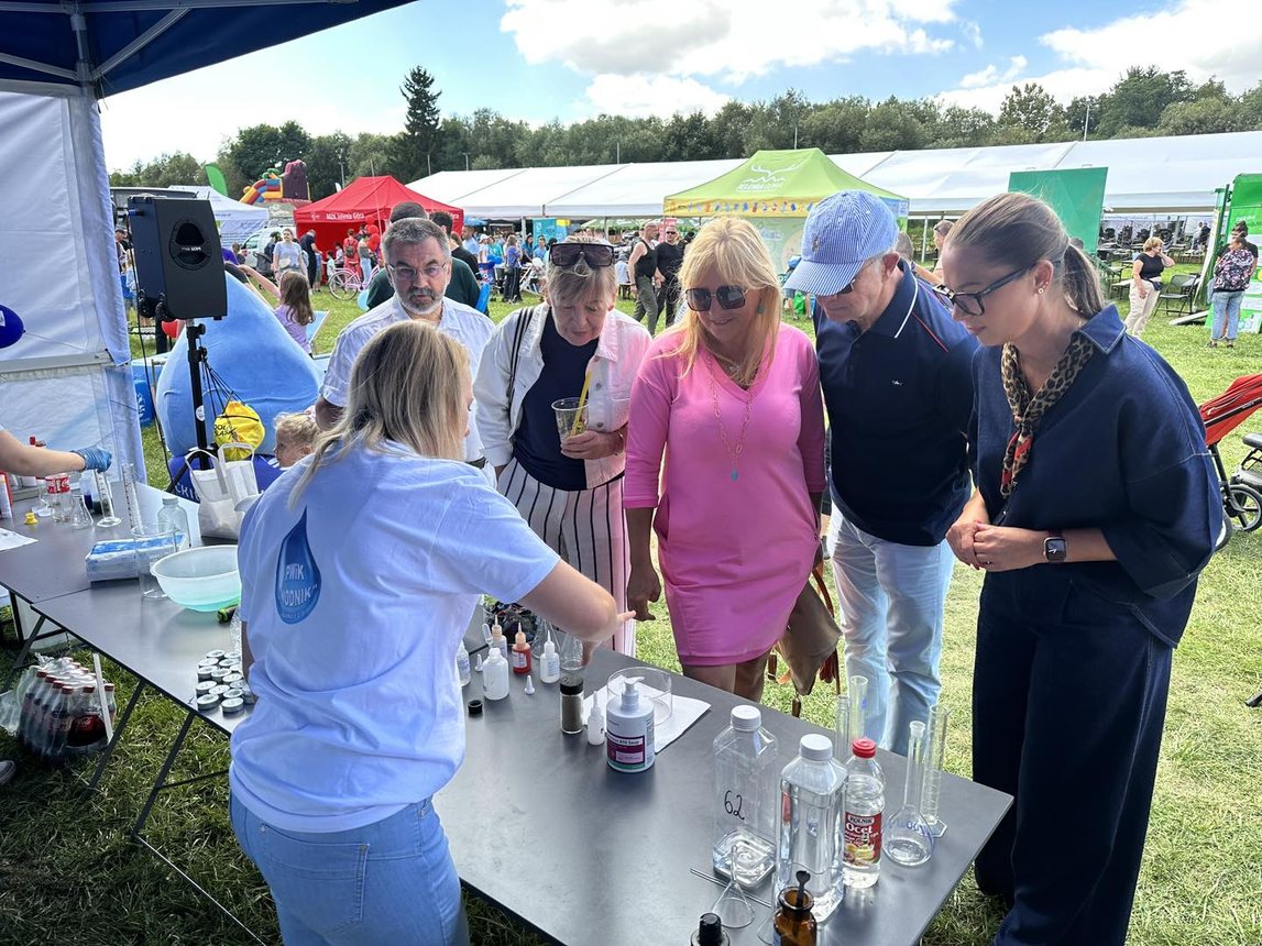 Piknik spółek miejskich na Błoniach