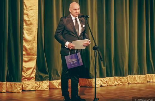 Po dziewięciu latach żegna się z funkcją dyrektora