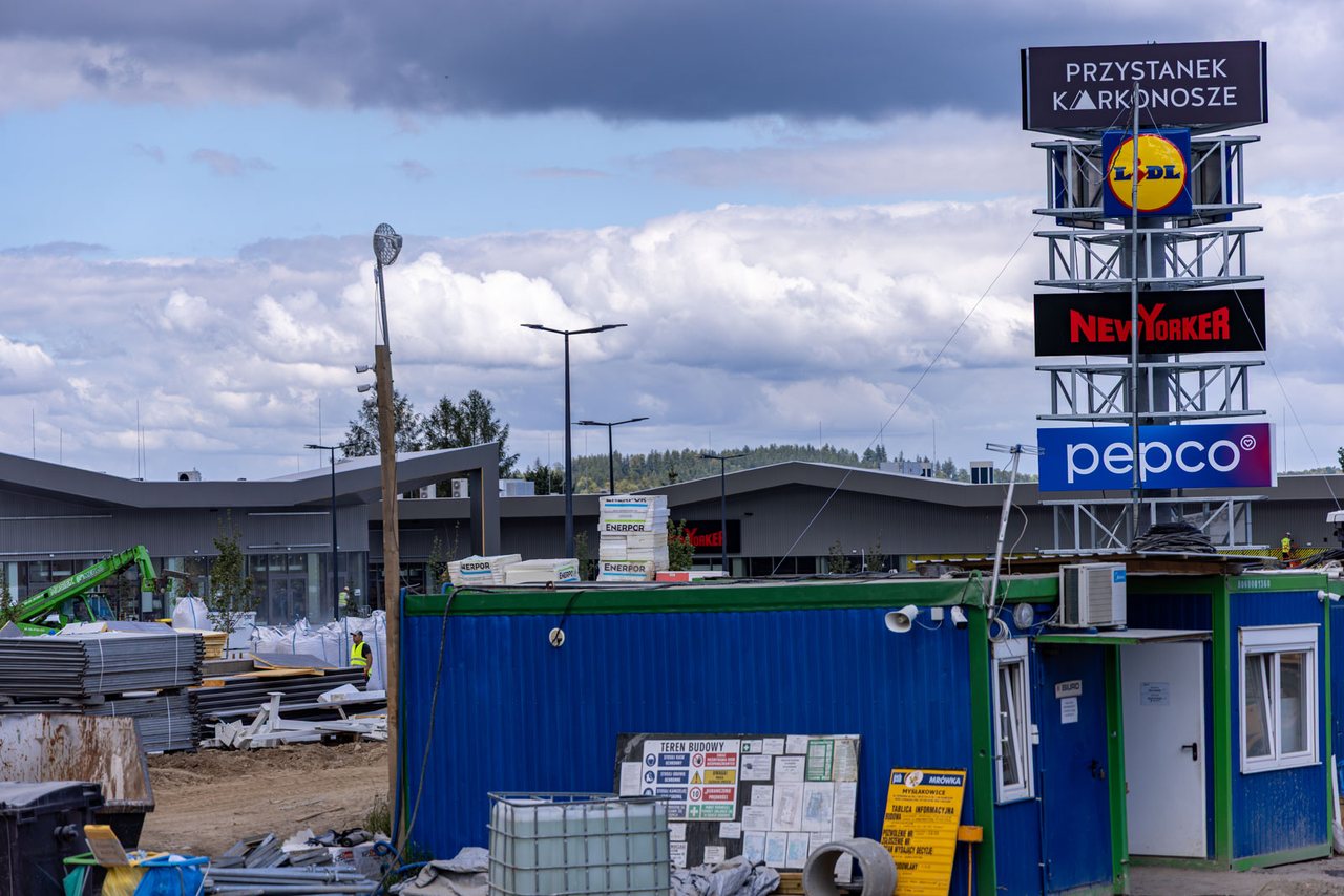 Przystanek Karkonosze – czy zdążą na czas?