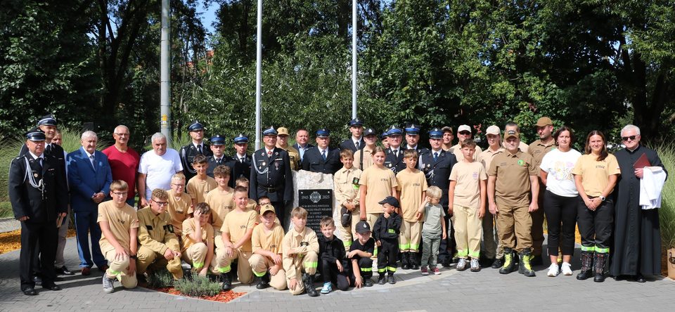 Na straży od pokoleń – jubileusz OSP w Łomnicy
