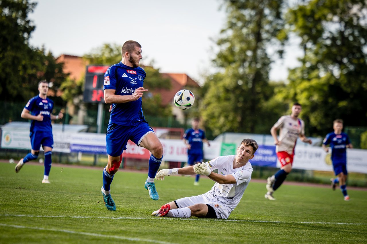 Wydarliśmy 3 punkty w doliczonym czasie gry