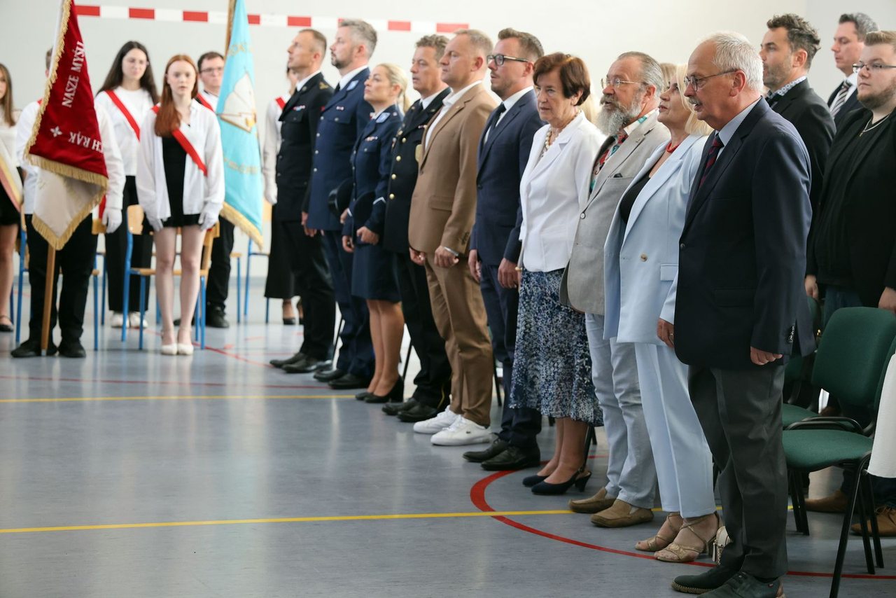 Uczniowie wrócili do szkół – inauguracja w SP 13