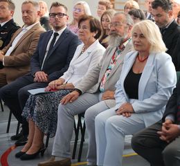 Uczniowie wrócili do szkół – inauguracja w SP 13