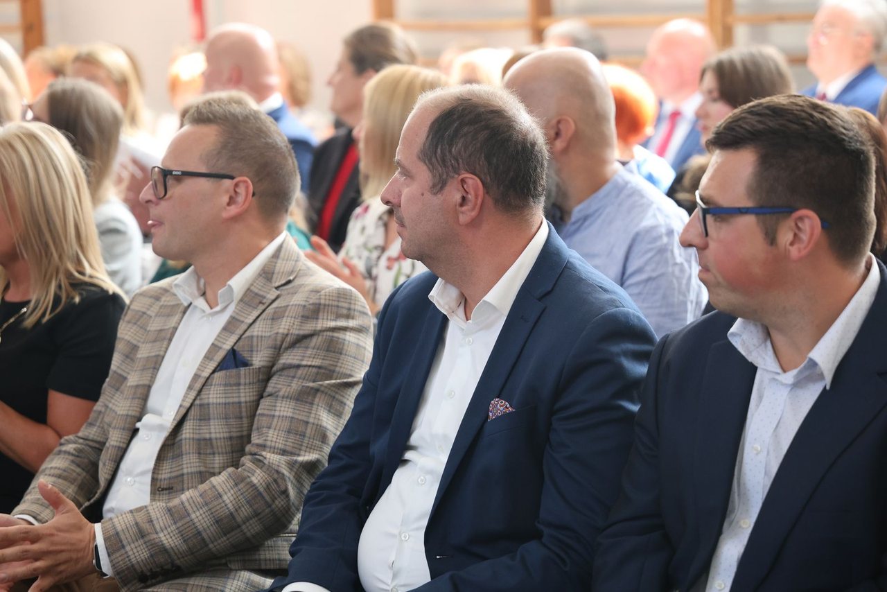 Uczniowie wrócili do szkół – inauguracja w SP 13