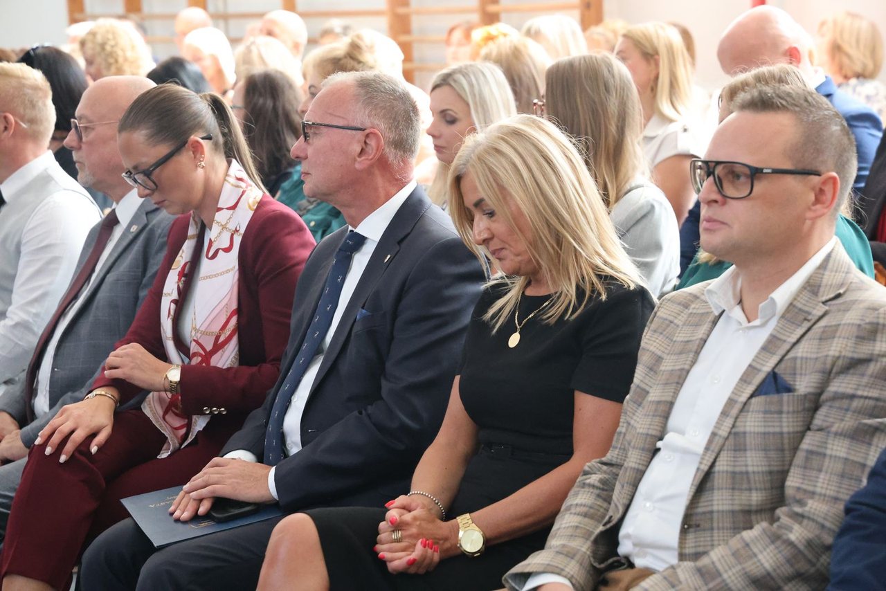 Uczniowie wrócili do szkół – inauguracja w SP 13