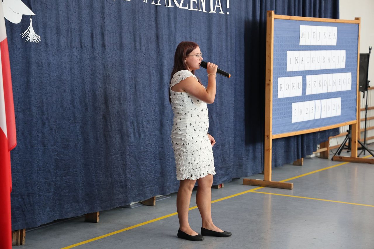 Uczniowie wrócili do szkół – inauguracja w SP 13