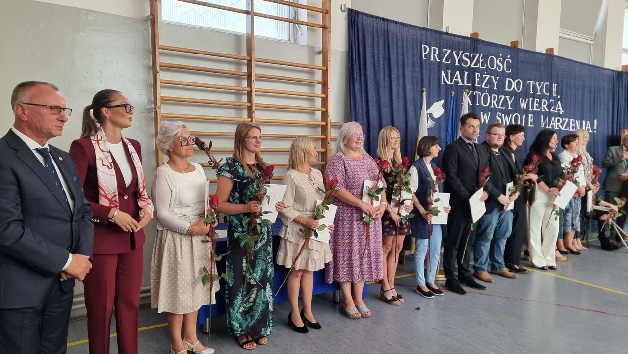 Uczniowie wrócili do szkół – inauguracja w SP 13