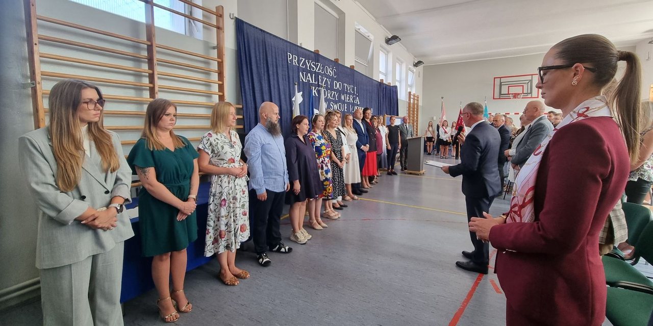 Uczniowie wrócili do szkół – inauguracja w SP 13