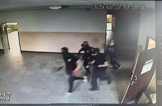 Niechciani "goście" w pałacu w Mysłakowicach