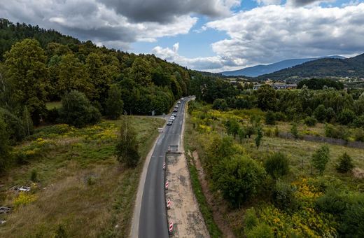 Największa inwestycja drogowa powiatu na zakręcie