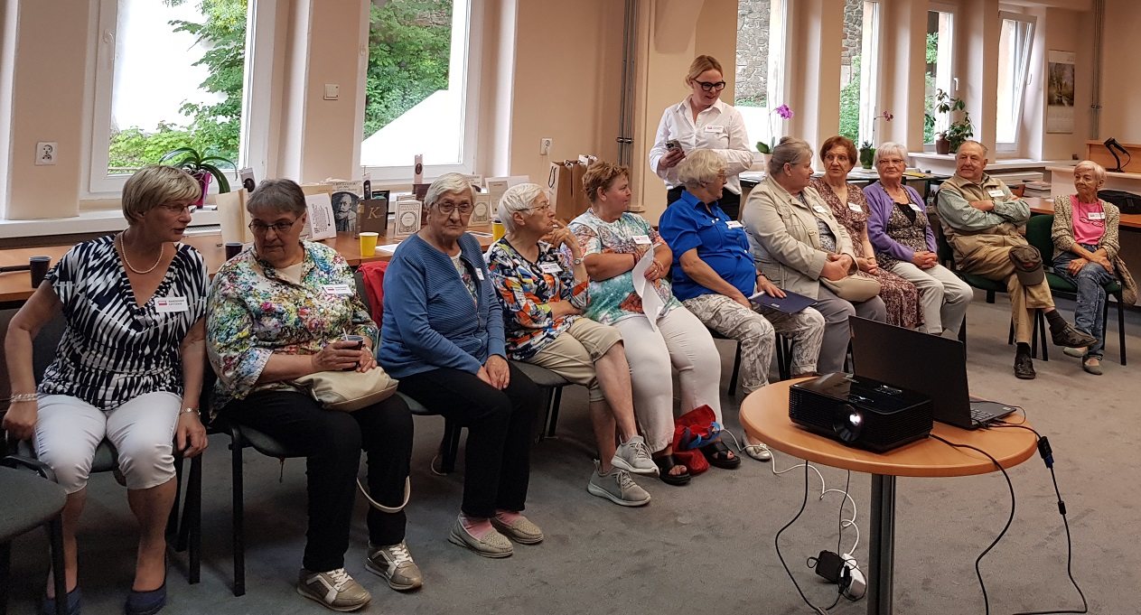 Kochanowski łączy pokolenia, czyli Narodowe Czytanie w Bibliotece Pedagogicznej