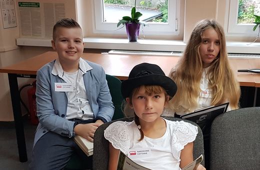 Kochanowski łączy pokolenia, czyli Narodowe Czytanie w Bibliotece Pedagogicznej