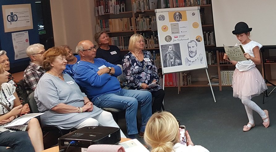 Kochanowski łączy pokolenia, czyli Narodowe Czytanie w Bibliotece Pedagogicznej