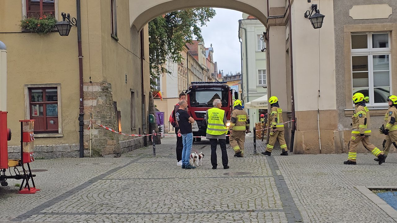 Ewakuacja w centrum Jeleniej Góry
