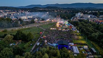 Koncert Lady Pank widziany z drona