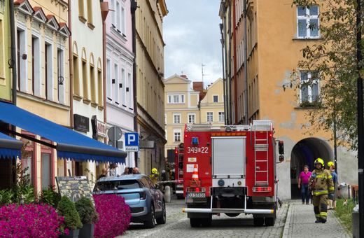 Płatne parkowanie w Cieplicach, kosmonauta w Karpaczu i tłumy na koncercie Lady Pank
