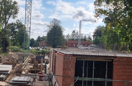 Rośnie osiedle na dawnym campingu