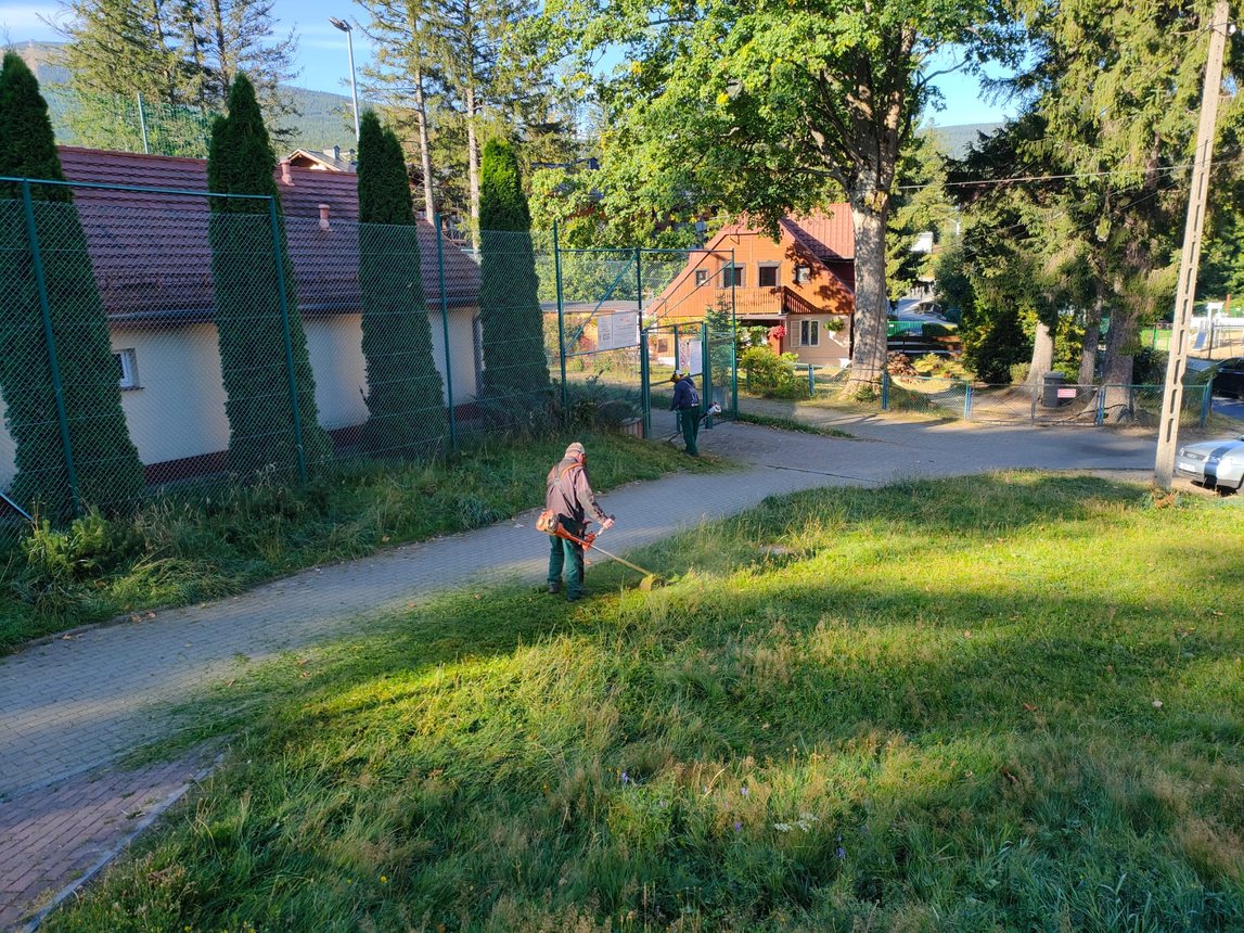 Pracowite dni w sercu Karkonoszy