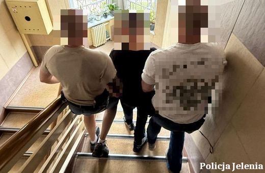 Policjanci zatrzymali mężczyznę podejrzanego o ograbianie grobów – czyn zasługujący na szczególne potępienie