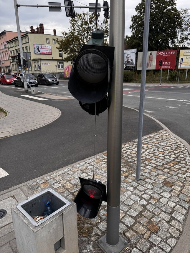 Autobus w sygnalizator, Smart w latarnię