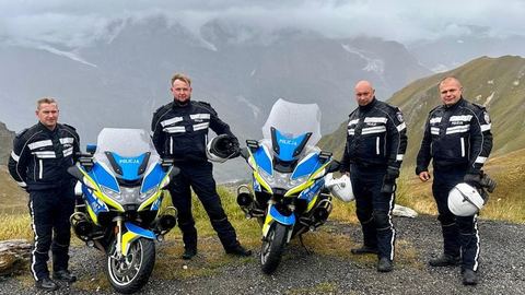 Policjanci jeleniogórskiej drogówki doskonalili swoje umiejętności w międzynarodowym szkoleniu motocyklowym w Austrii