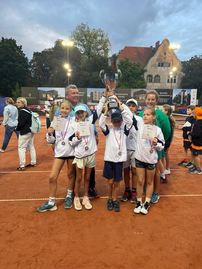 Jeleniogórzanie zagrają w ogólnopolskim finale, stawką wycieczka do Disneylandu
