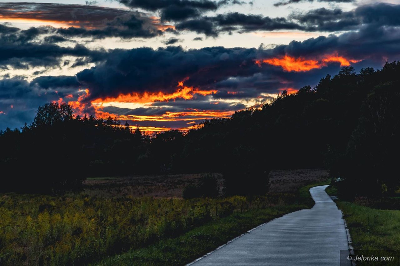 Highway na osiedle Czarne