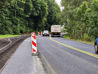 Jest już nowy asfalt na drodze wylotowej na Zgorzelec