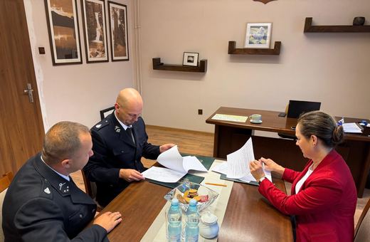 Nowy wóz dla strażaków z Podgórzyna