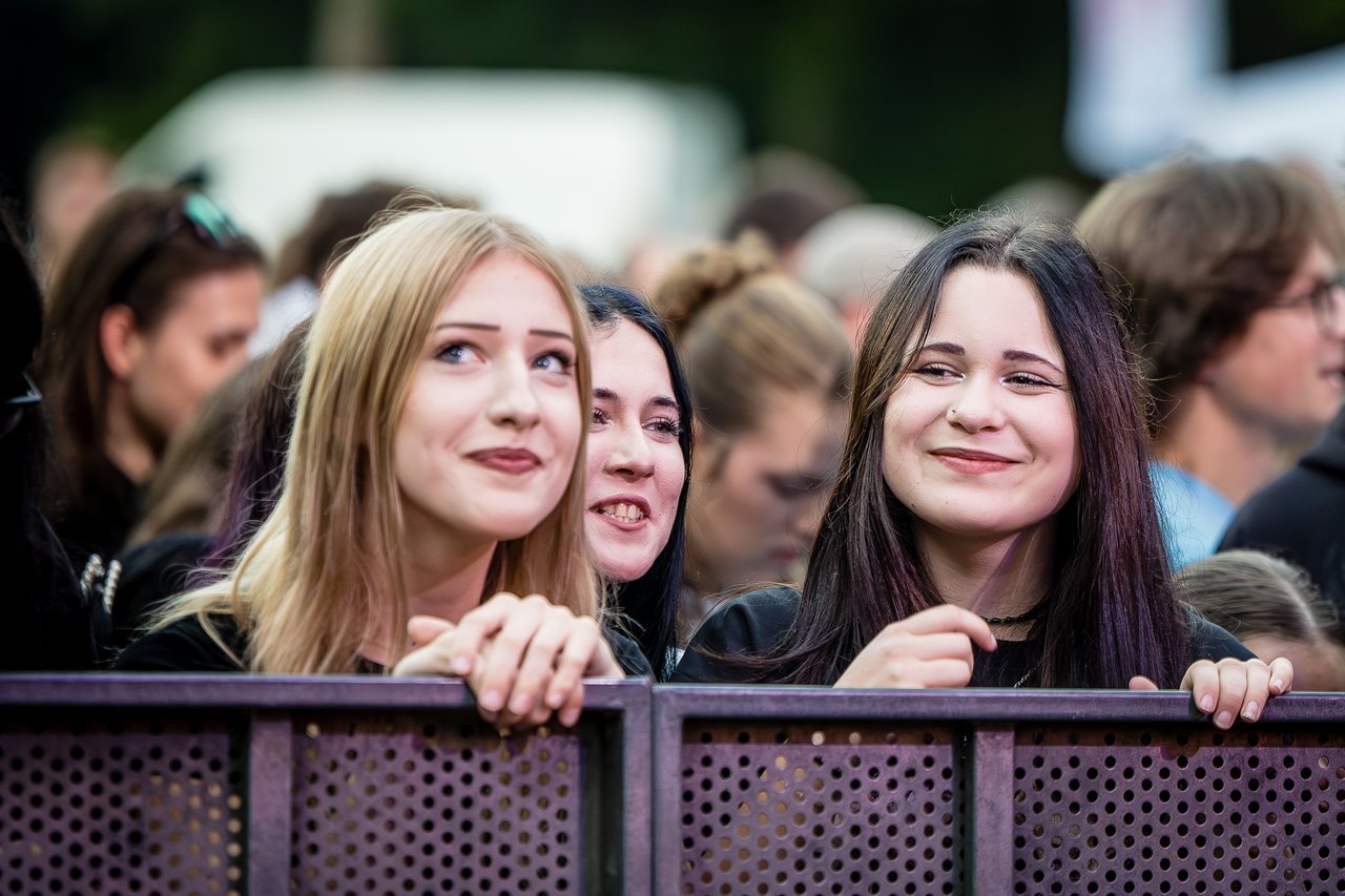 Cieplice rozbłysły kolorami – start Festiwalu Światła