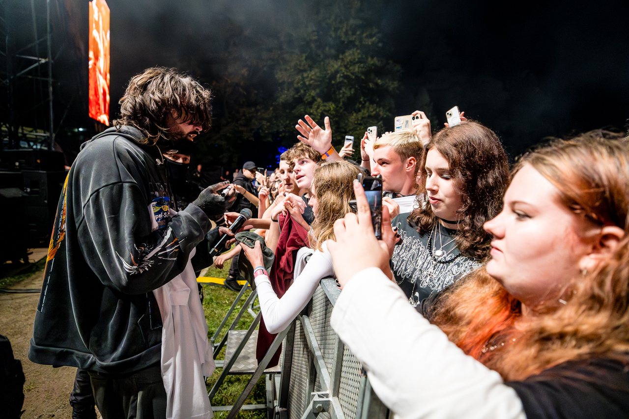 Cieplice rozbłysły kolorami – start Festiwalu Światła